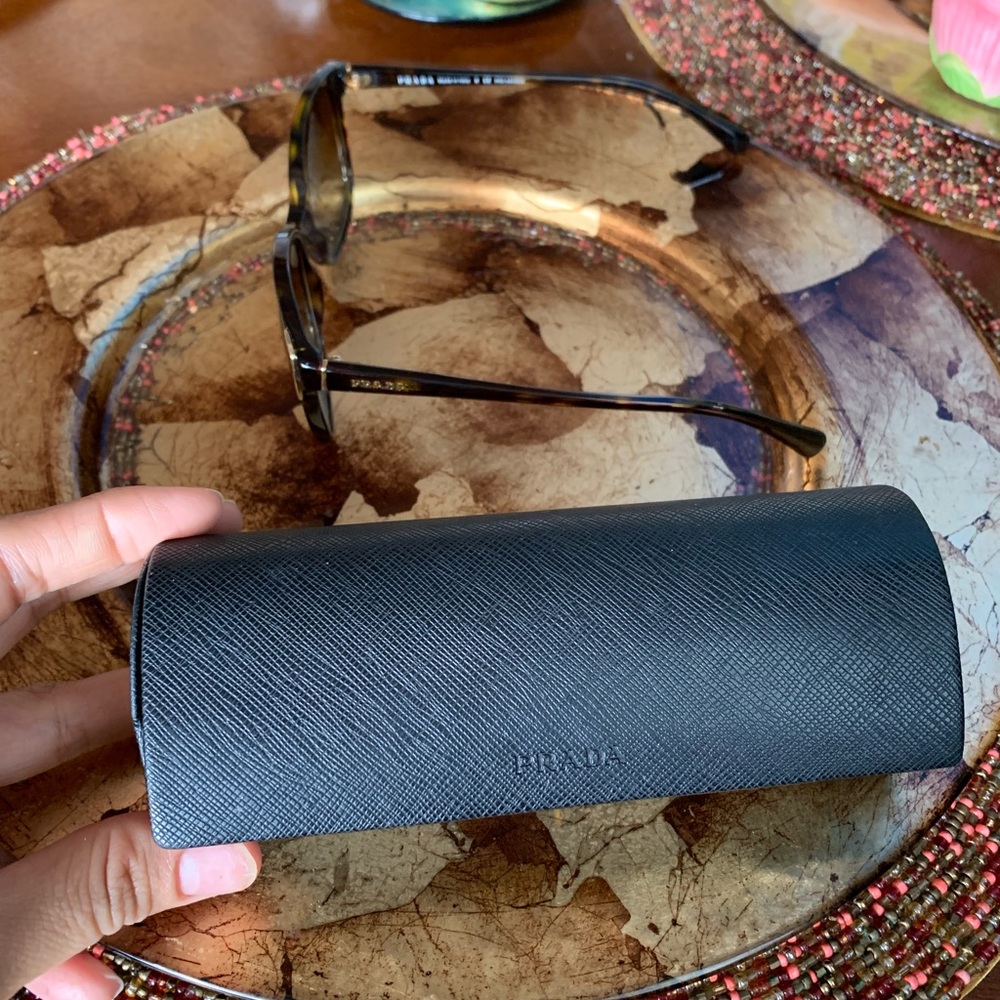 Prada Sunglasses with Case - Picture 6 of 6
